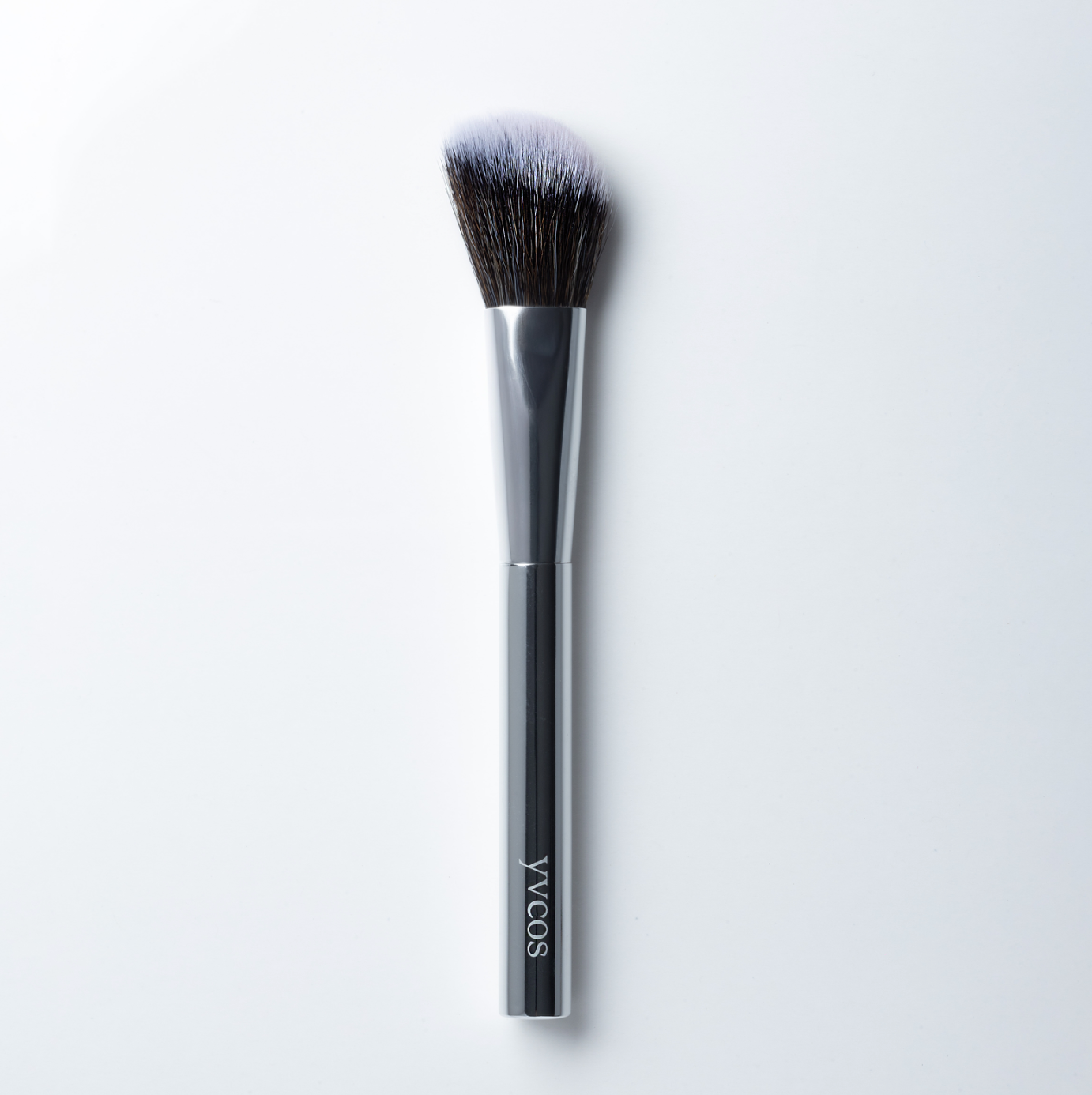 YV02 Brush