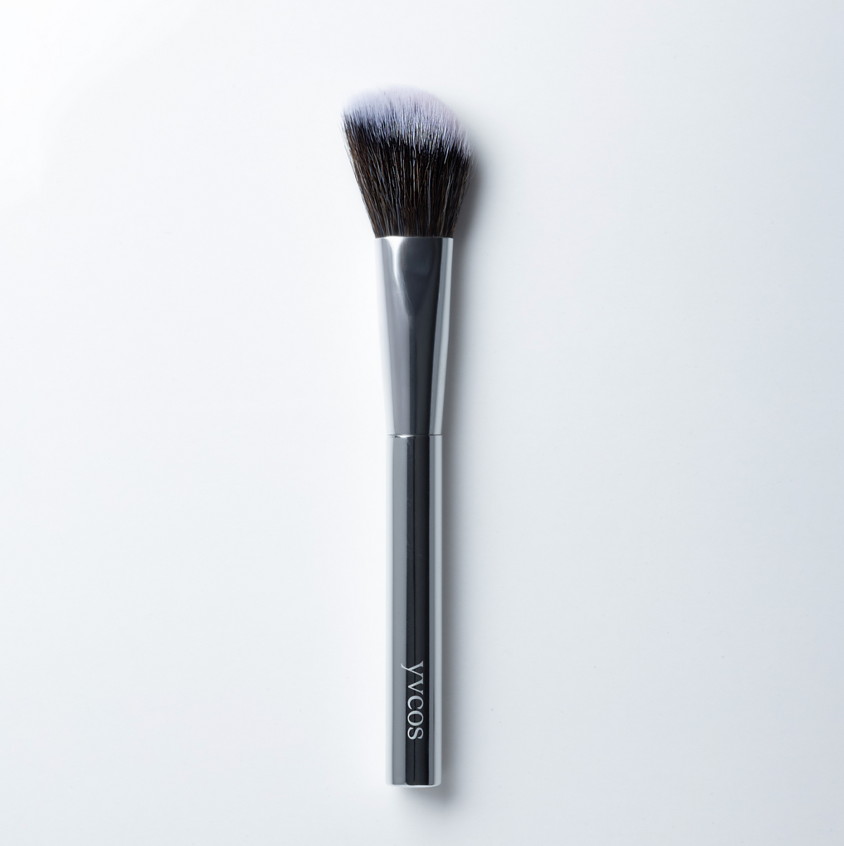 YV02 Brush