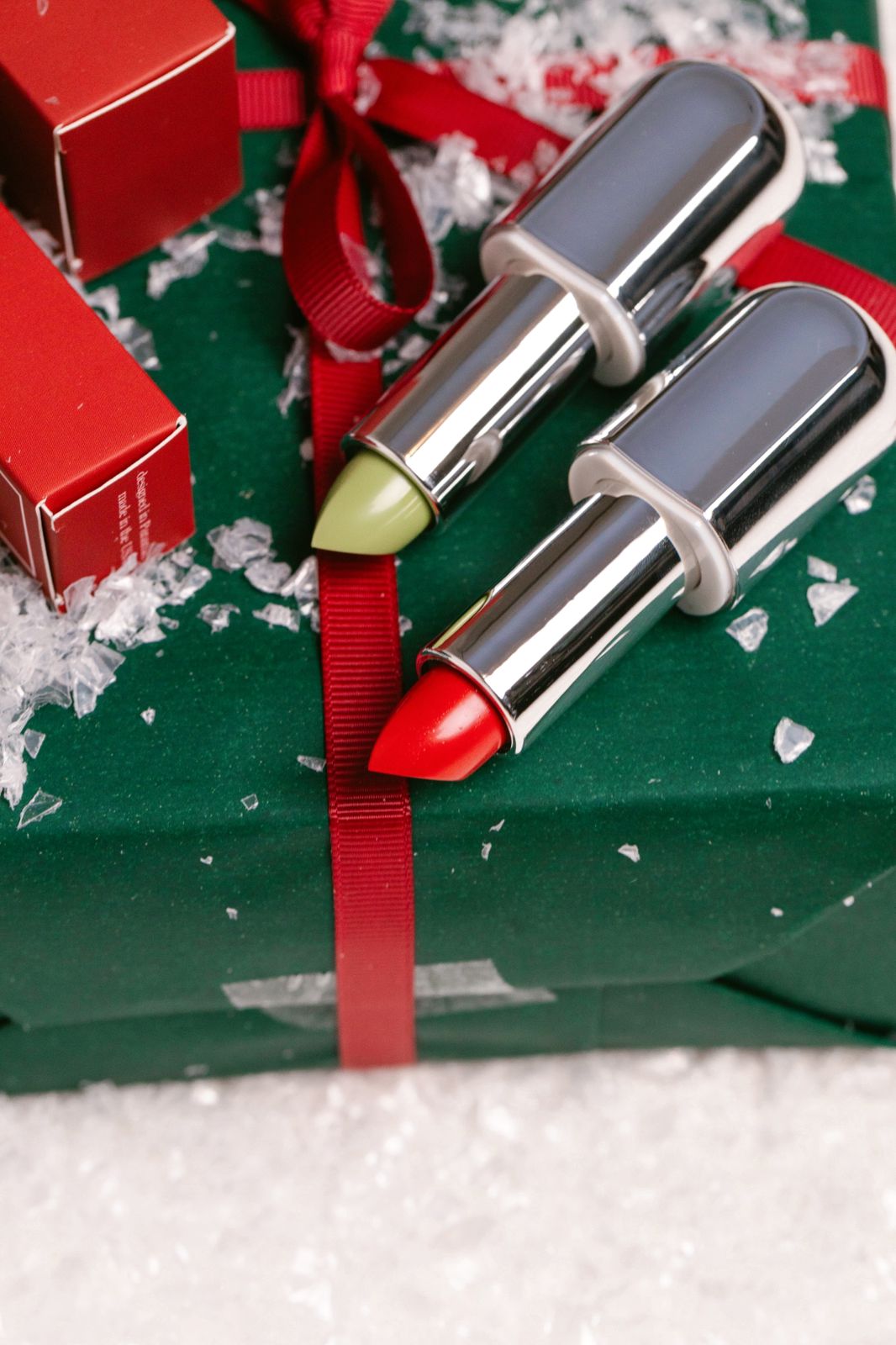 ELF’S KISS | Color Shifting Lipstick
