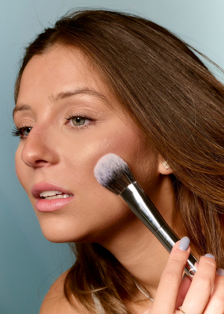 YV06 Brush