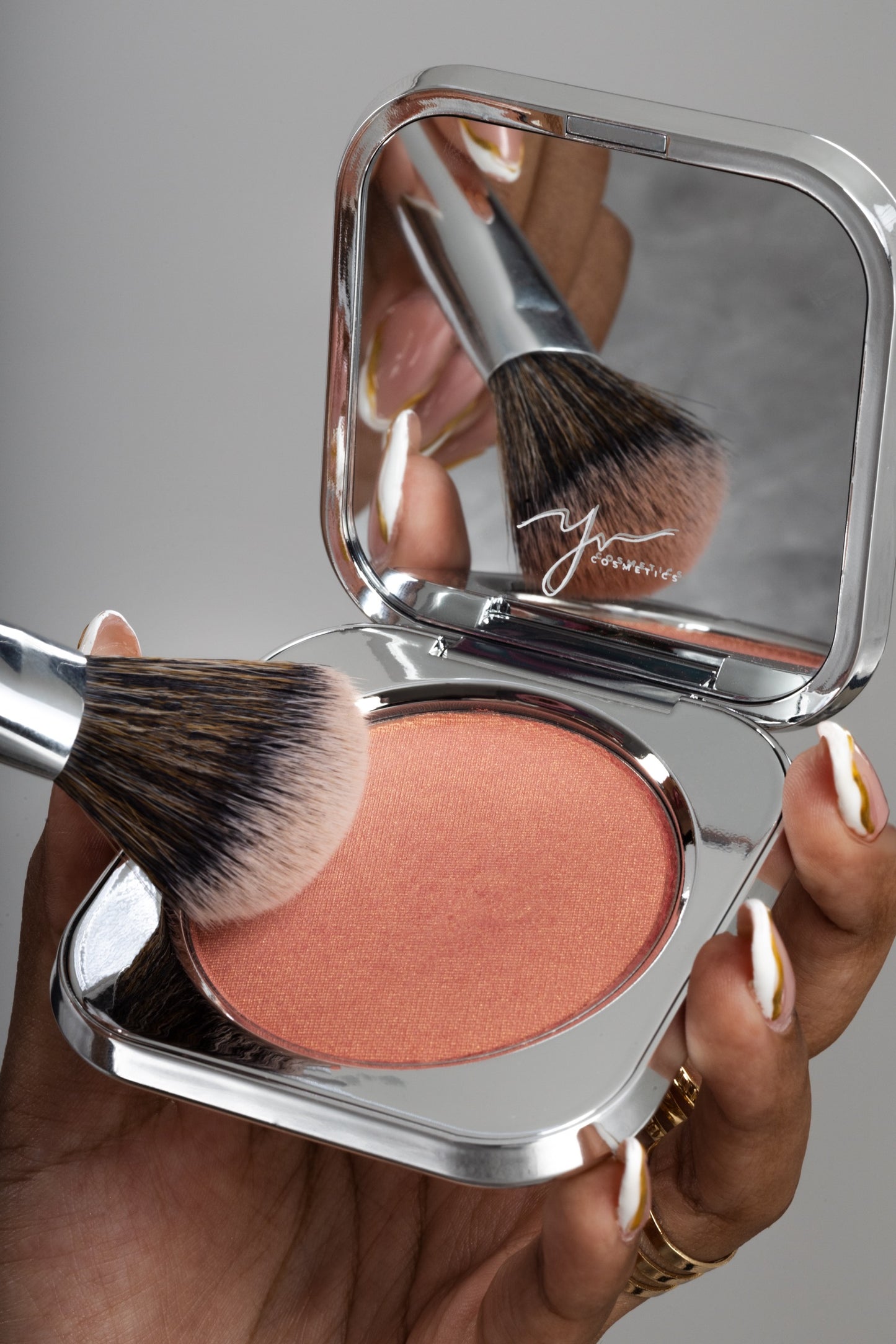 YV GLOW CHAMPAGNE | yvglow